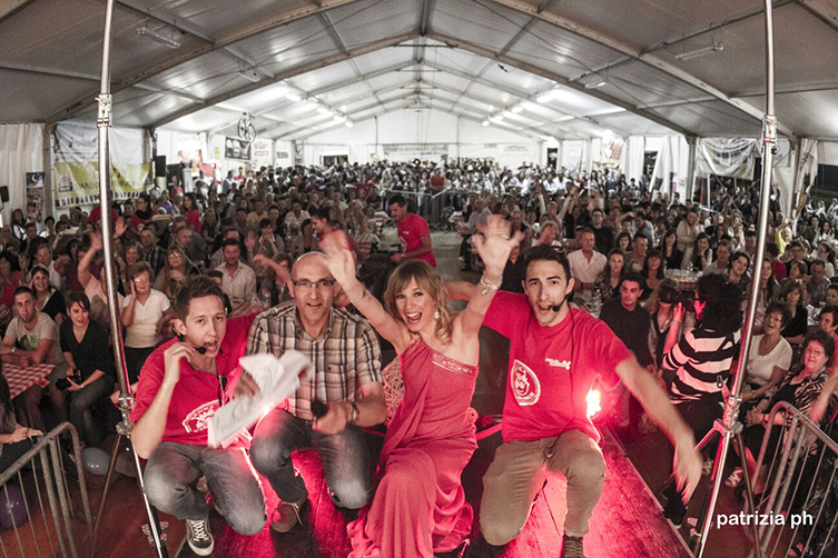 Ilaria live